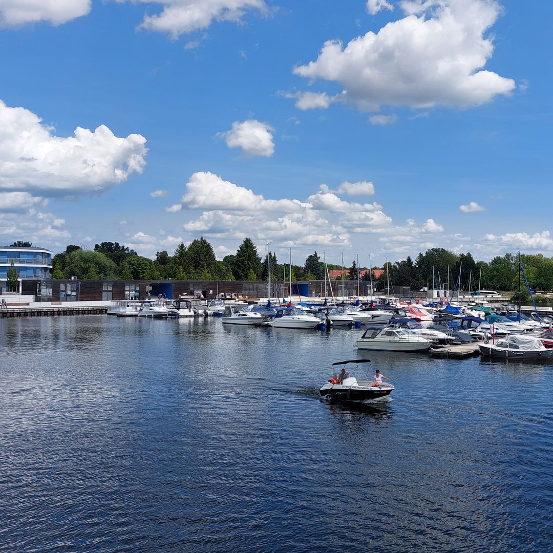 Puerto de Senftenberger, Lagos de Lusacia, Alemania