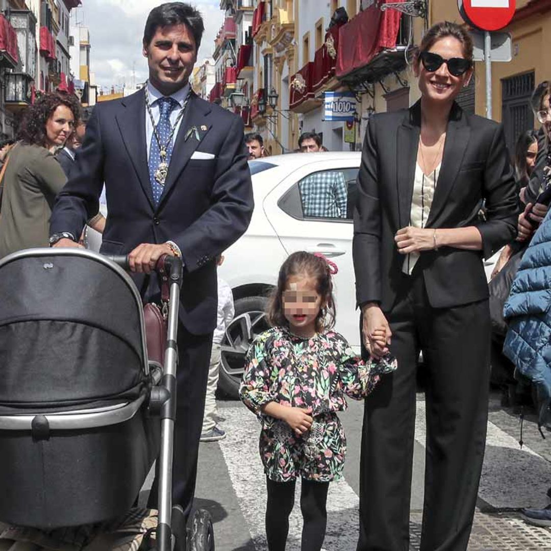 ¿Es Lourdes Montes o la pequeña Carmen? La imagen que demuestra el gran parecido entre madre e hija