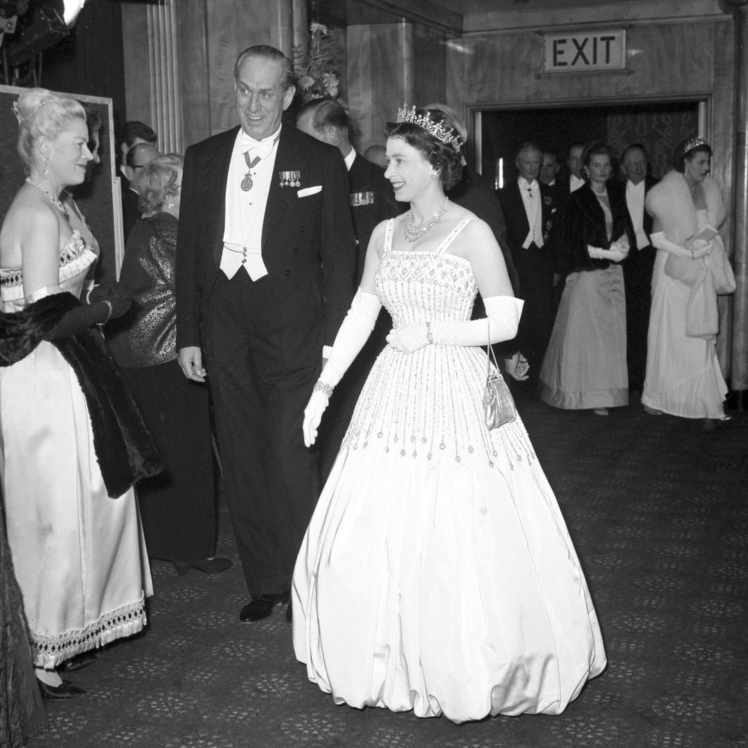 Isabel II en 1962 durante el estreno en Londres de 'Lawrence de Arabia'