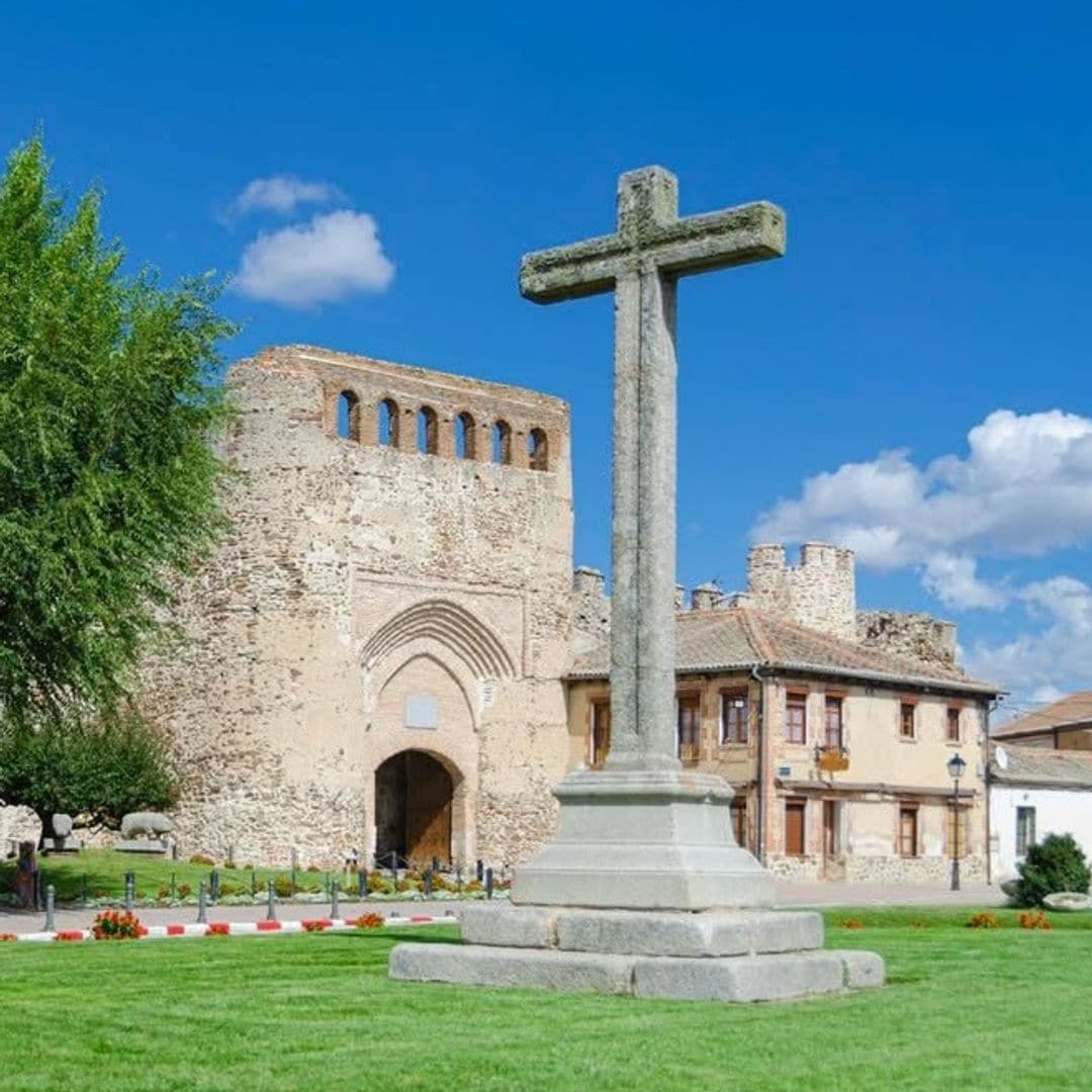 Puerta de la Villa de Coca, Segovia