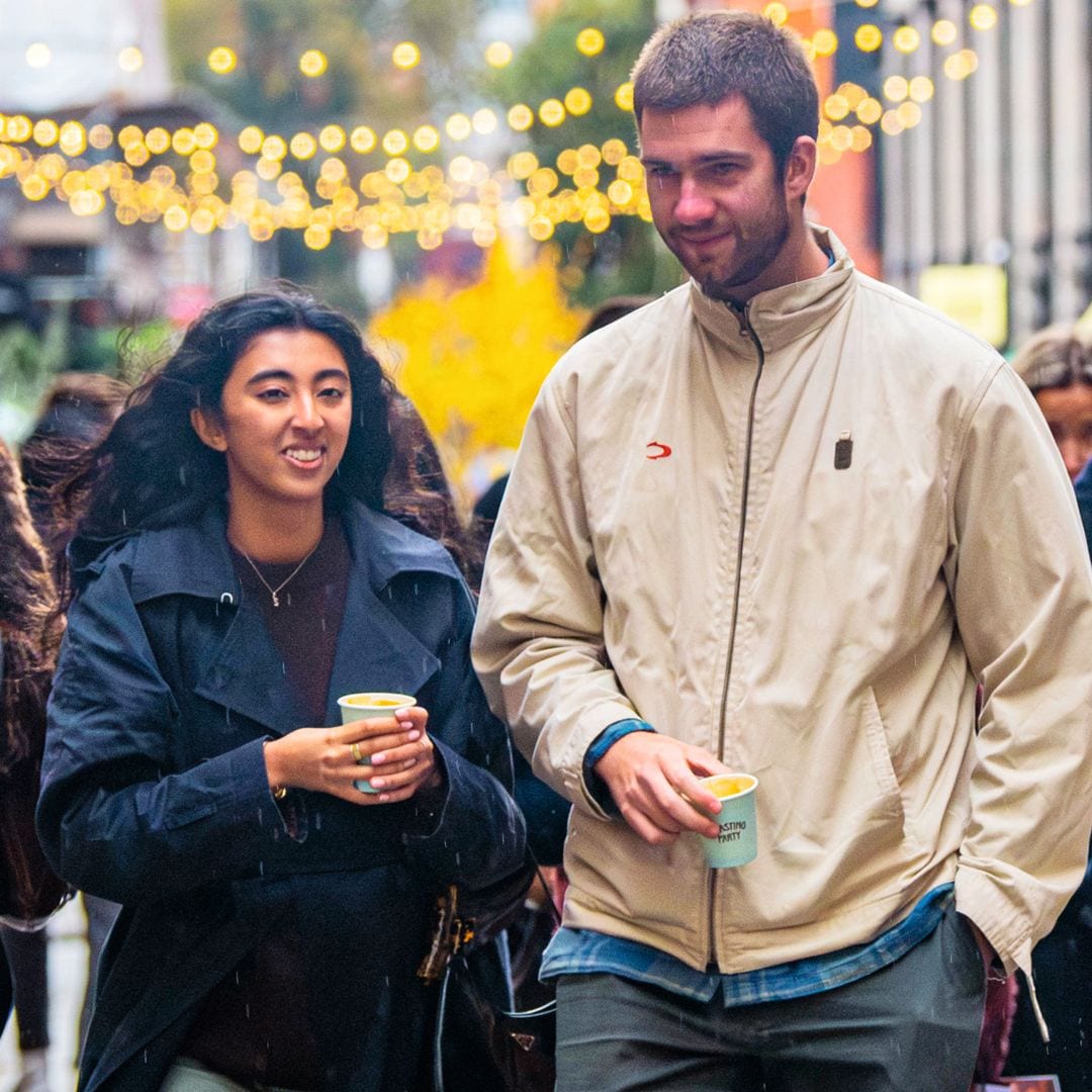 Juan Urdangarin y su novia, Sophia Khan, unidos hasta en el estilo: su momento 'twinning' en Miami