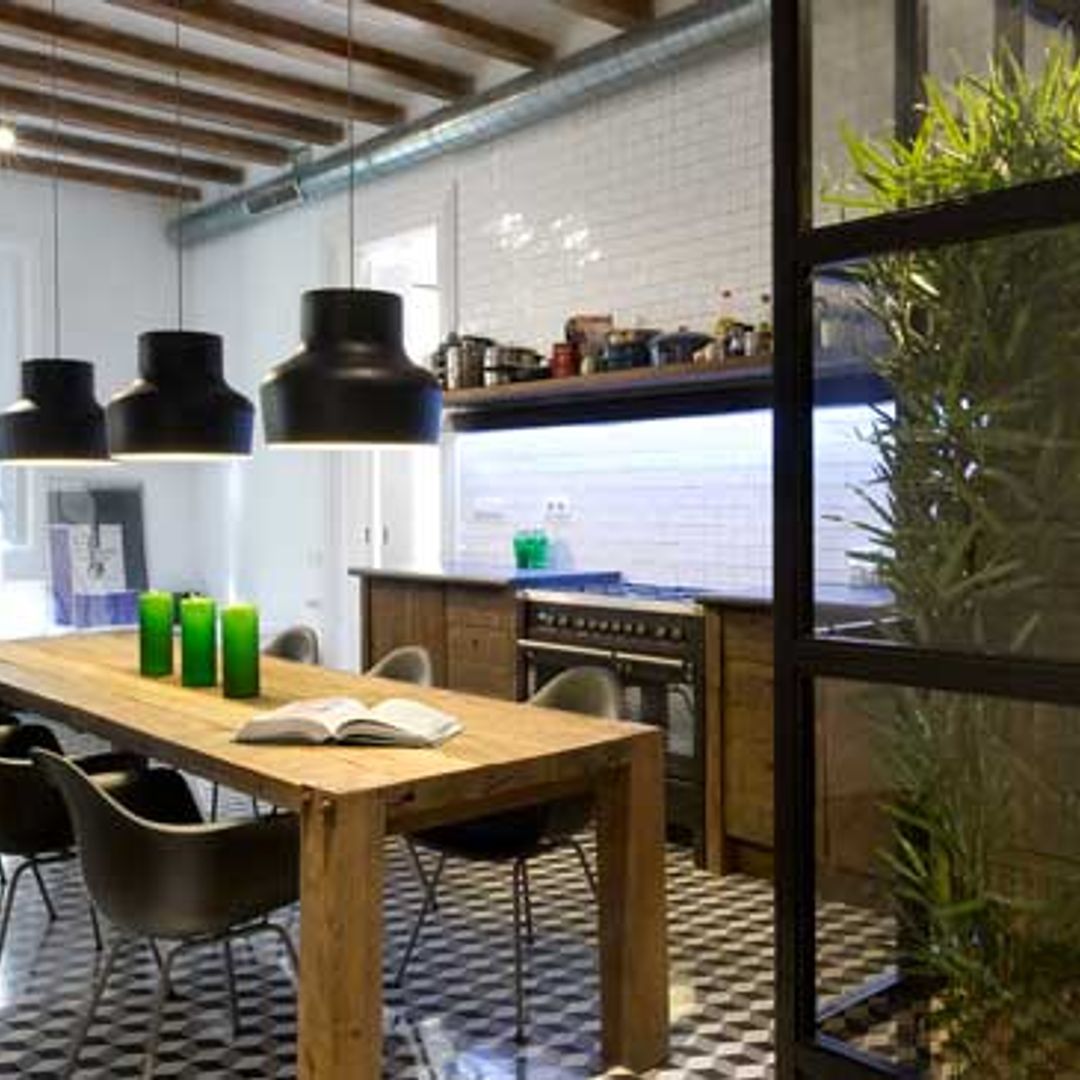 Una casa distribuida alrededor de la cocina