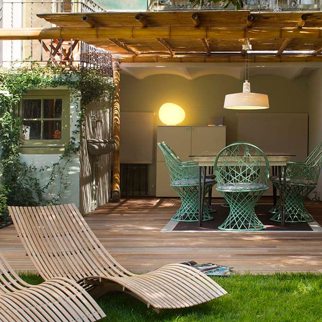 20 comedores con un estilo muy fresco para disfrutar dentro y fuera de casa este verano