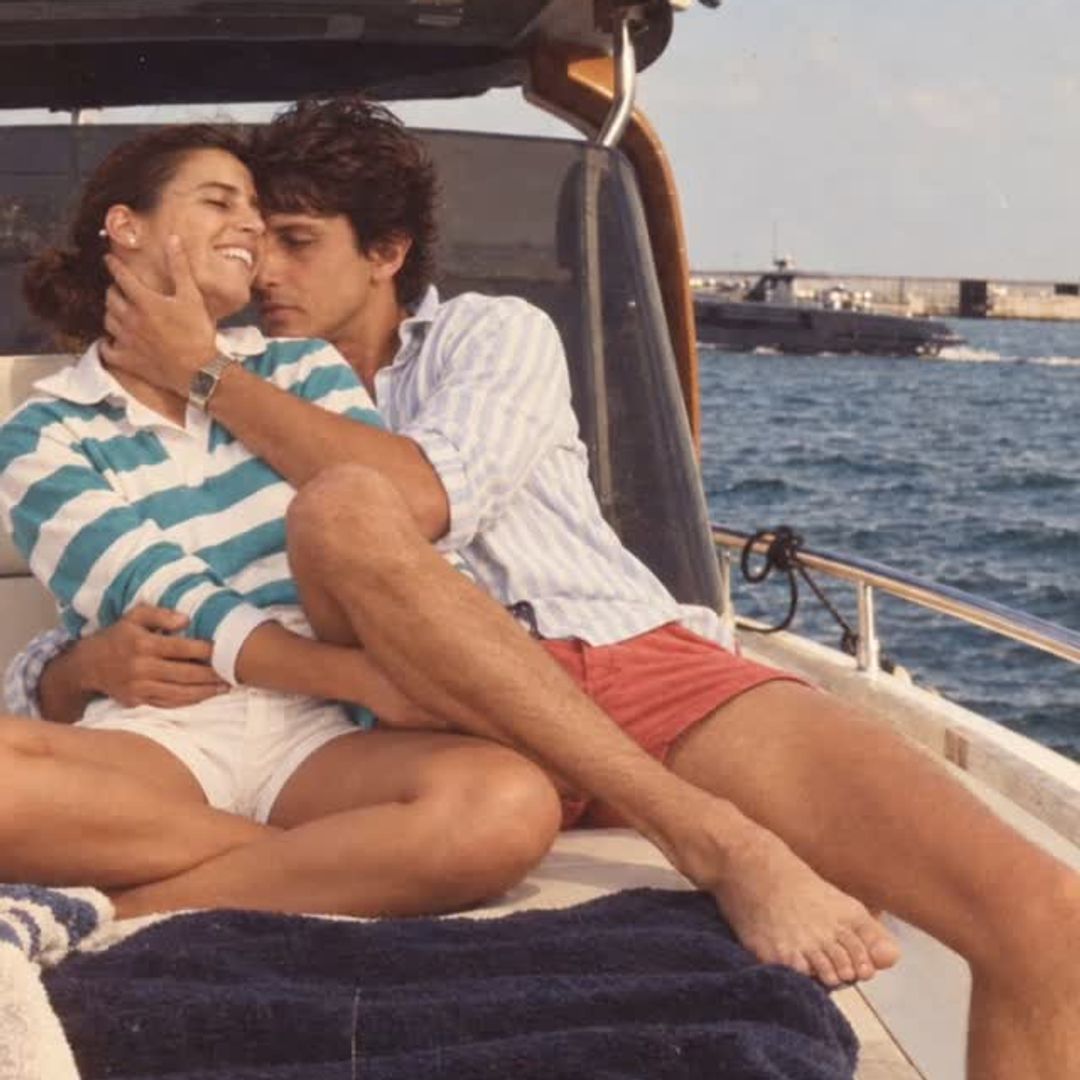 Tana Rivera y Roca Rey, románticos y cariñosos en un paseo en barco