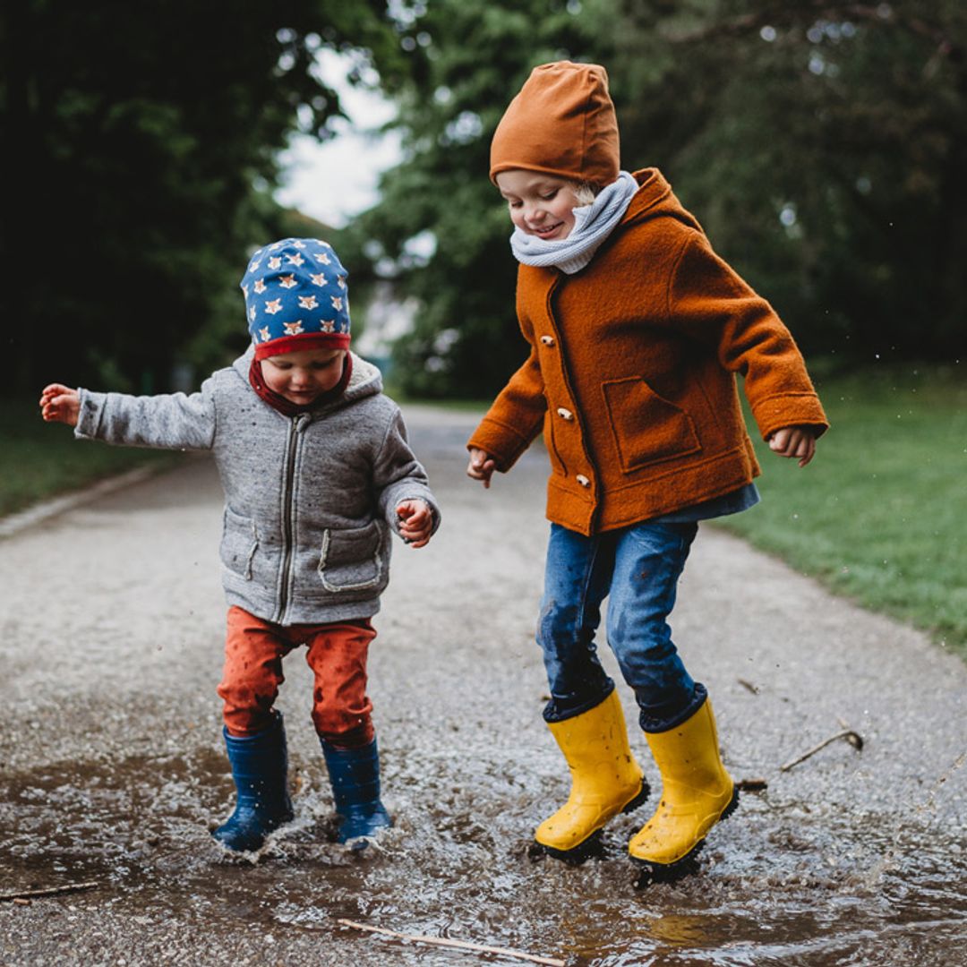 Estas son las botas de agua para niños en oferta mejor valoradas en Amazon con las que hacer frente al temporal