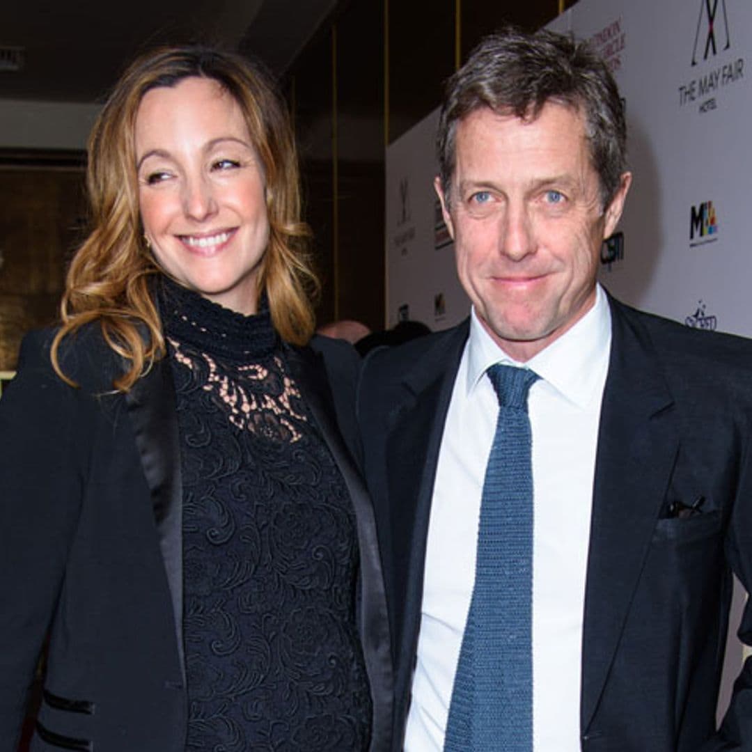 Hugh Grant y Anna Eberstein, felices tras conocerse su próxima paternidad