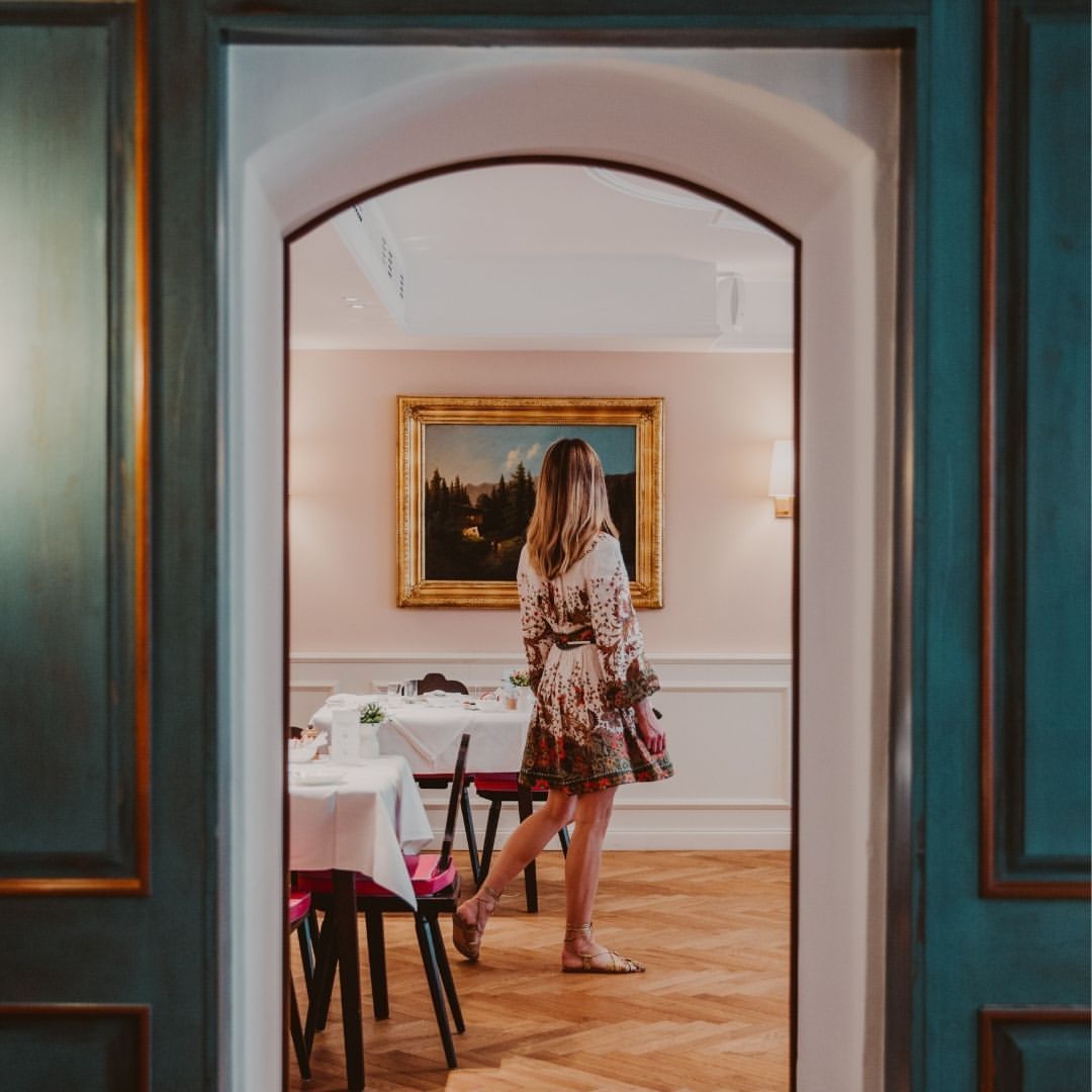 En el exclusivo hotel Goldener Hirsch se suelen alojar los asistentes al festival de Salzburgo, Austria