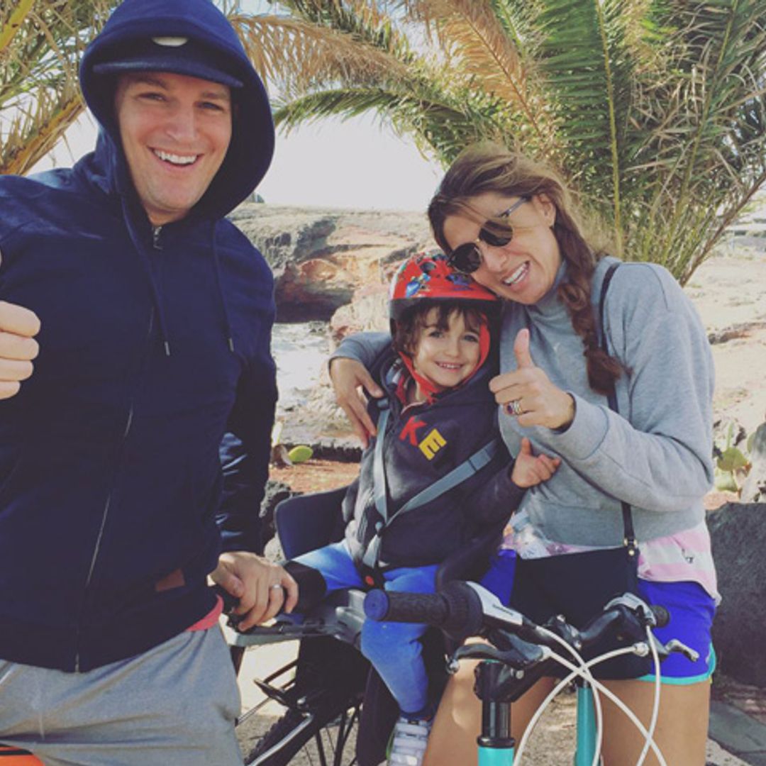 Manu Tenorio, días de bici y sol en familia en Lanzarote
