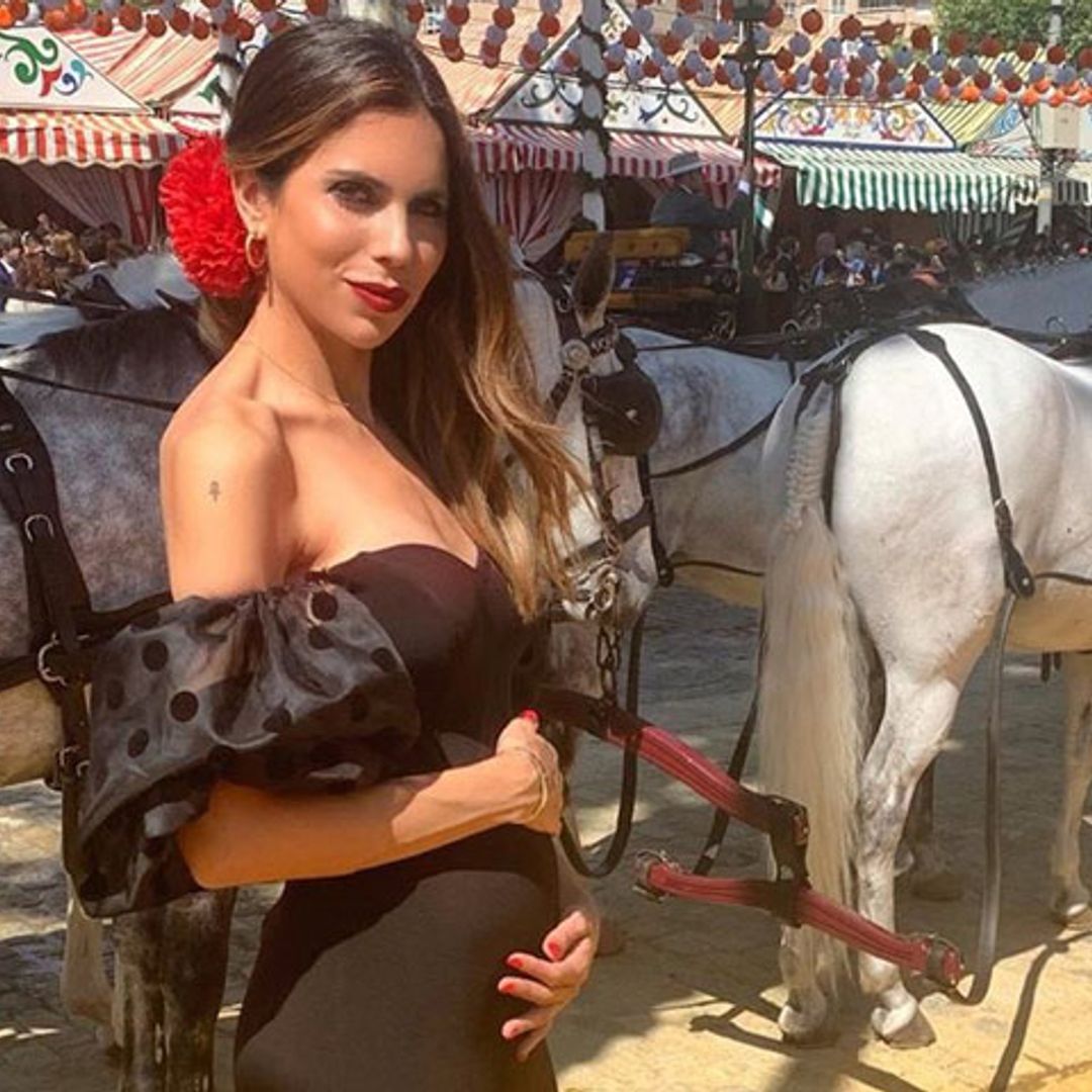 Tras anunciar su embarazo, Melissa Jiménez presume de tripita en Sevilla