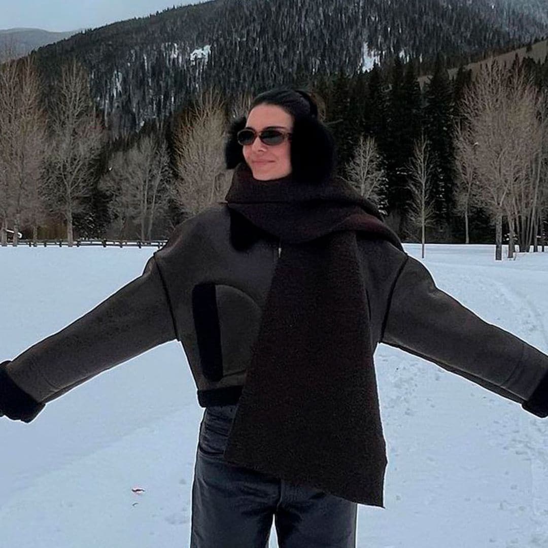 Localizamos en las rebajas de Zara la cazadora con borrego más bonita de Kendall Jenner