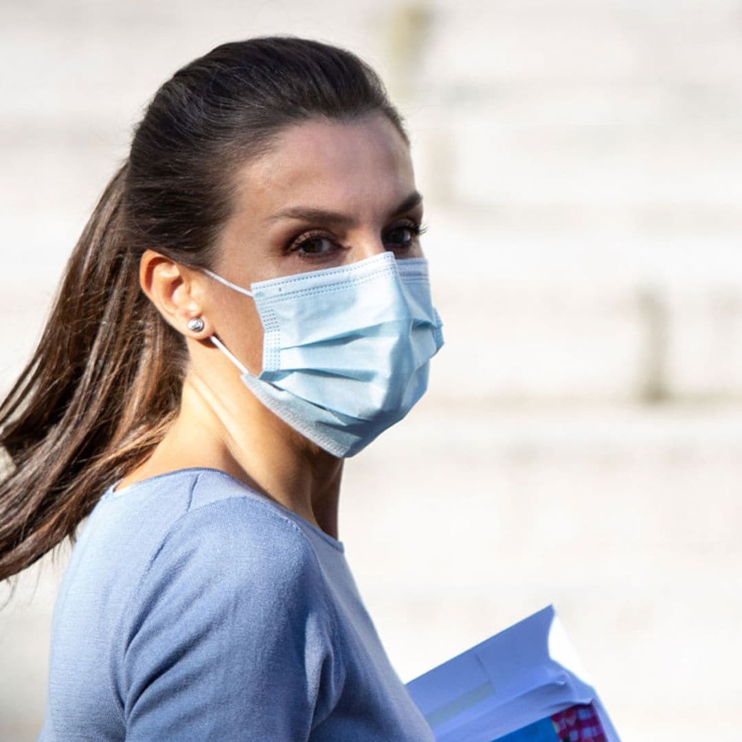 La reina Letizia viajará en solitario a Sevilla tras la cuarentena del Rey