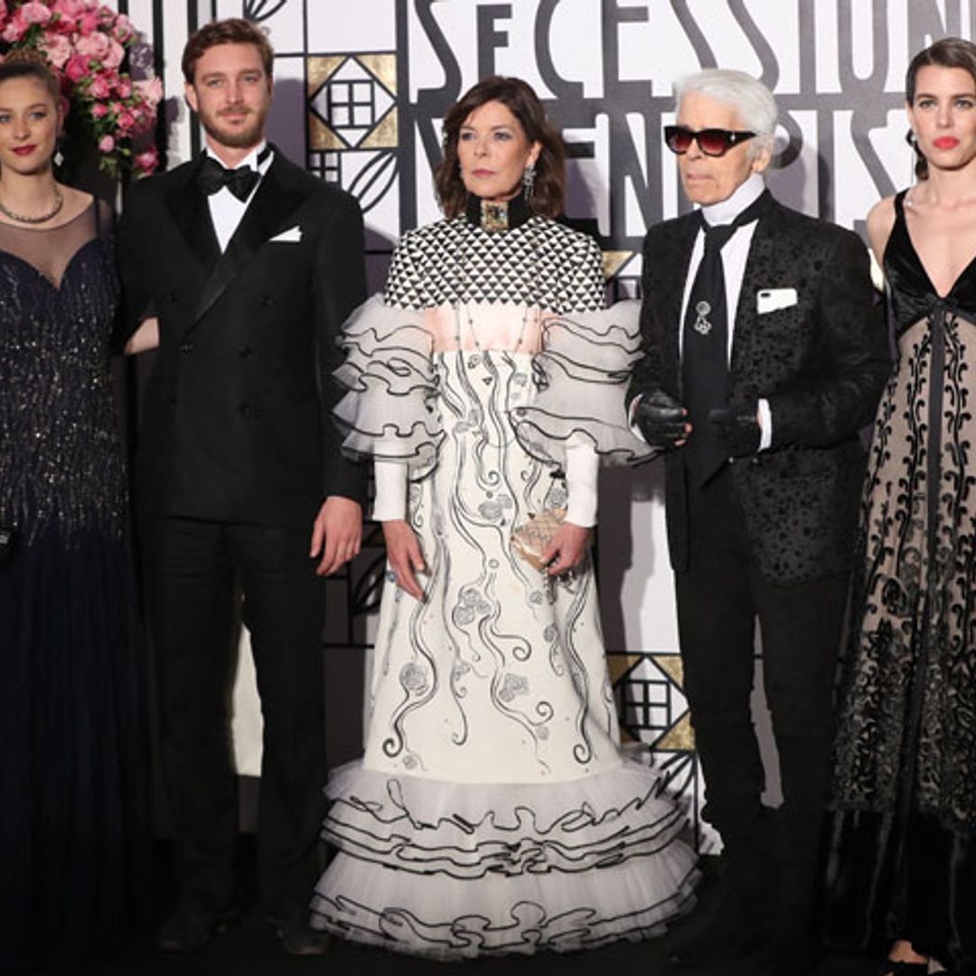 La reaparición de Pierre Casiraghi y Beatrice Borromeo, radiantes tras ser papás en el Baile de la Rosa
