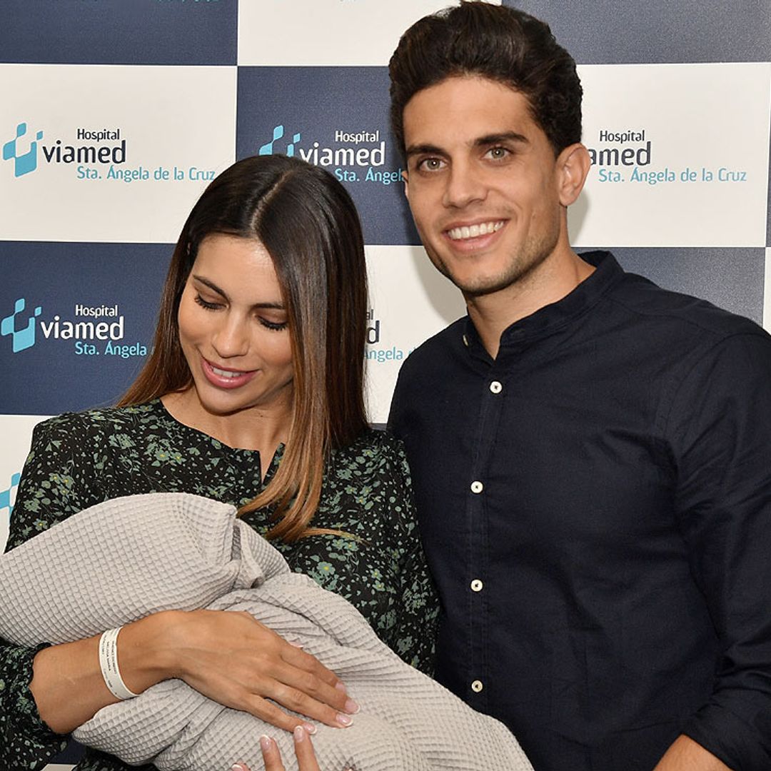 Melissa Jiménez y Marc Bartra se van a casa con su hijo Max