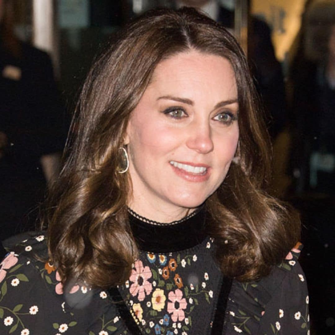 Tras su encuentro con Meghan Markle, nuevo look a debate de la Duquesa de Cambridge