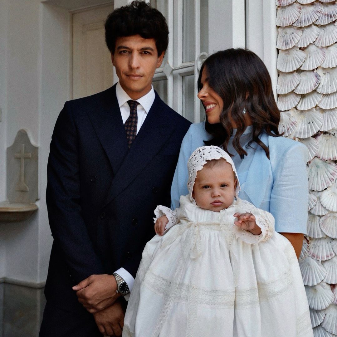 Naco Yanes y Laura Dosouto en la capilla con su hijo, Lorenzo