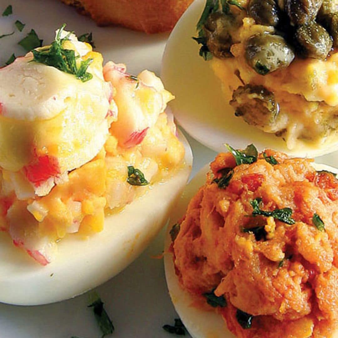 Huevos rellenos variados