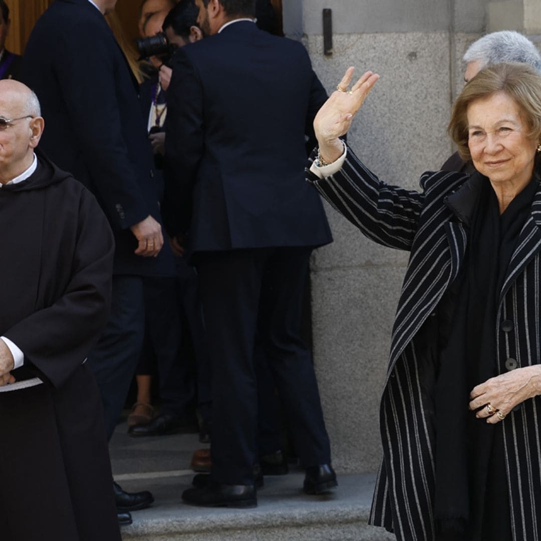 La reina Sofía cumple con la tradición y visita al Cristo de Medinaceli