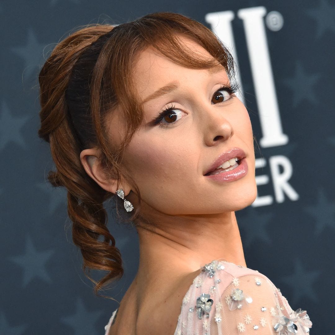 Ariana Grande estrena look: adiós al rubio de 'Wicked', hola al próximo castaño de tendencia