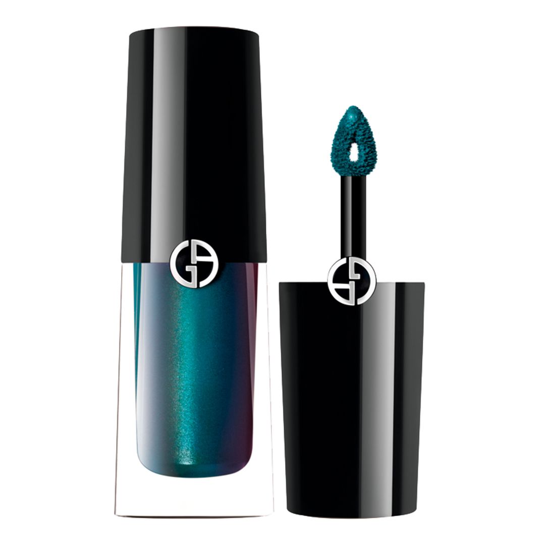 Sombras de ojos: de larga duración, EyeTintEyeshadow, en el tono 50S-Petrol (34 €)