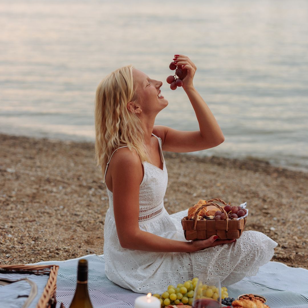 Por qué la alimentación consciente te ayudará a mantenerte en forma (y disfrutar) en vacaciones
