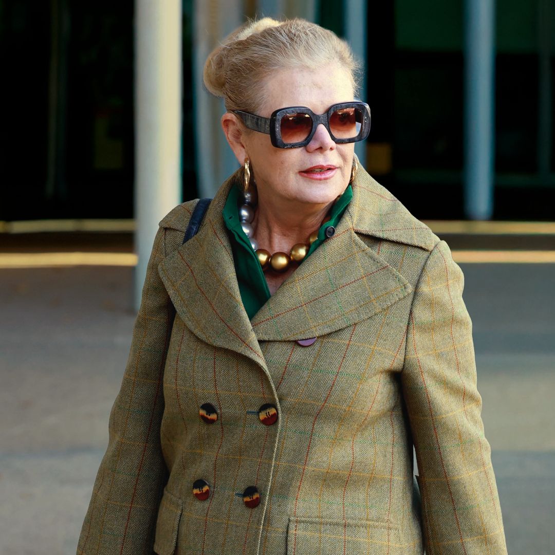 Lady Foster y su manual de estilo: la prueba que demuestra que siempre es la más original y elegante