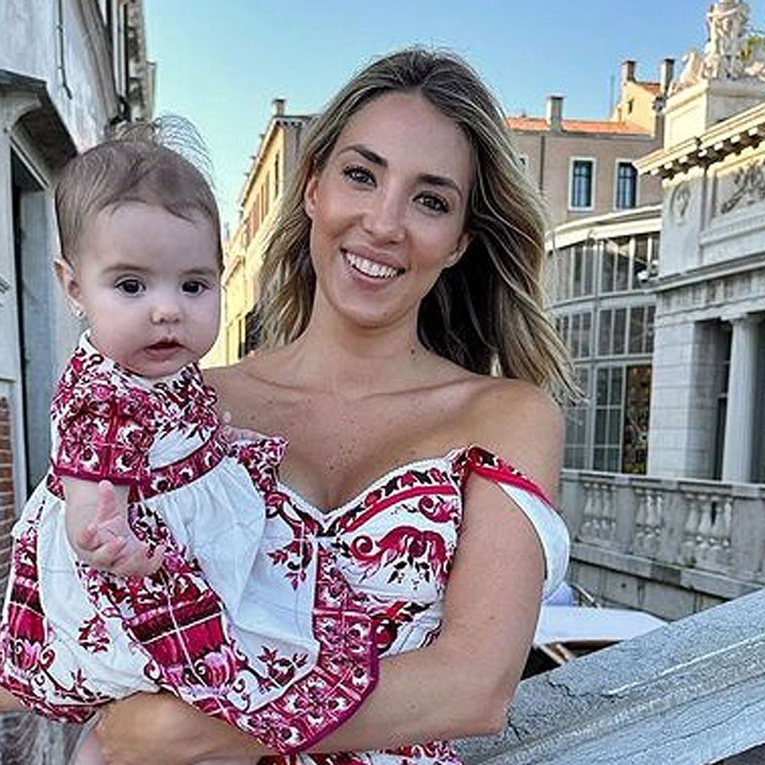 Las imágenes más espectaculares de Alice Campello y su hija Bella en Venecia, ¡como dos gotas de agua!