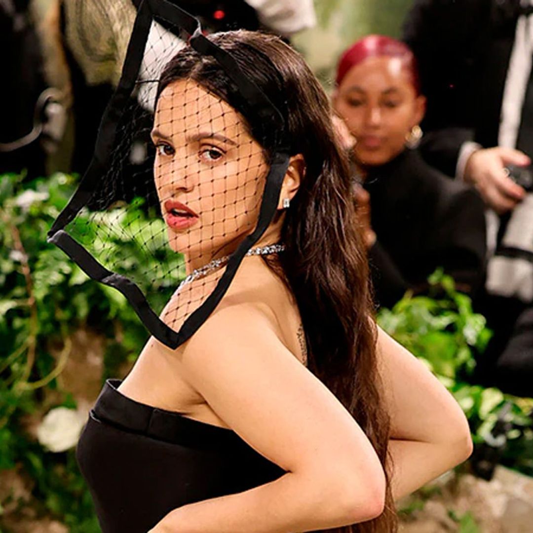 Rosalía revela el percance que tuvo antes de la MET Gala
