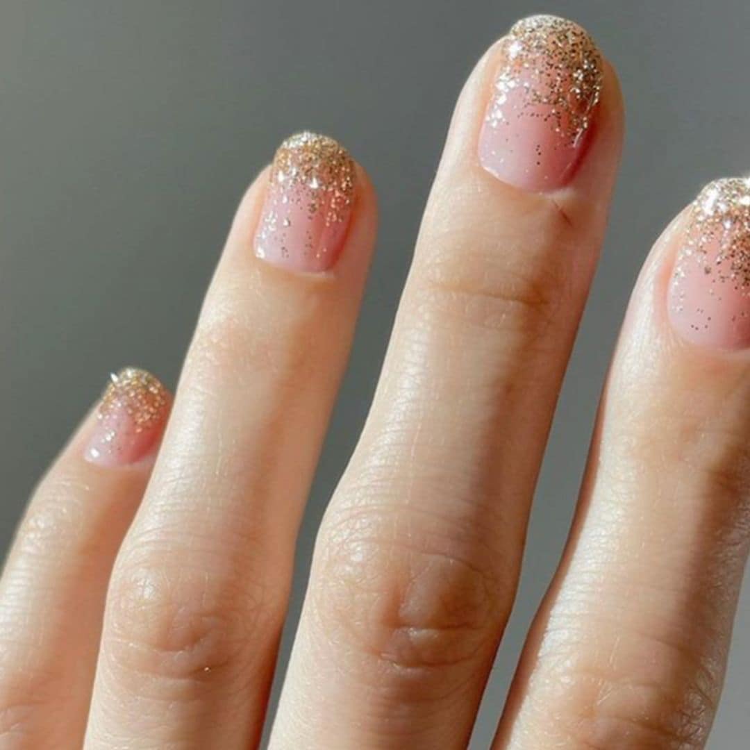 Manicuras de novia muy especiales para poner una nota de color a tu look