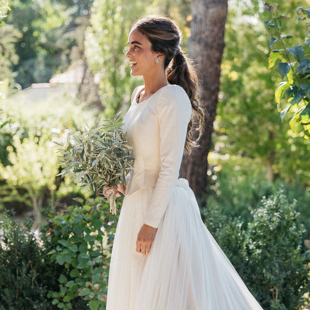 Los moños y coletas más bonitas para novias son en realidad peinados desmontables