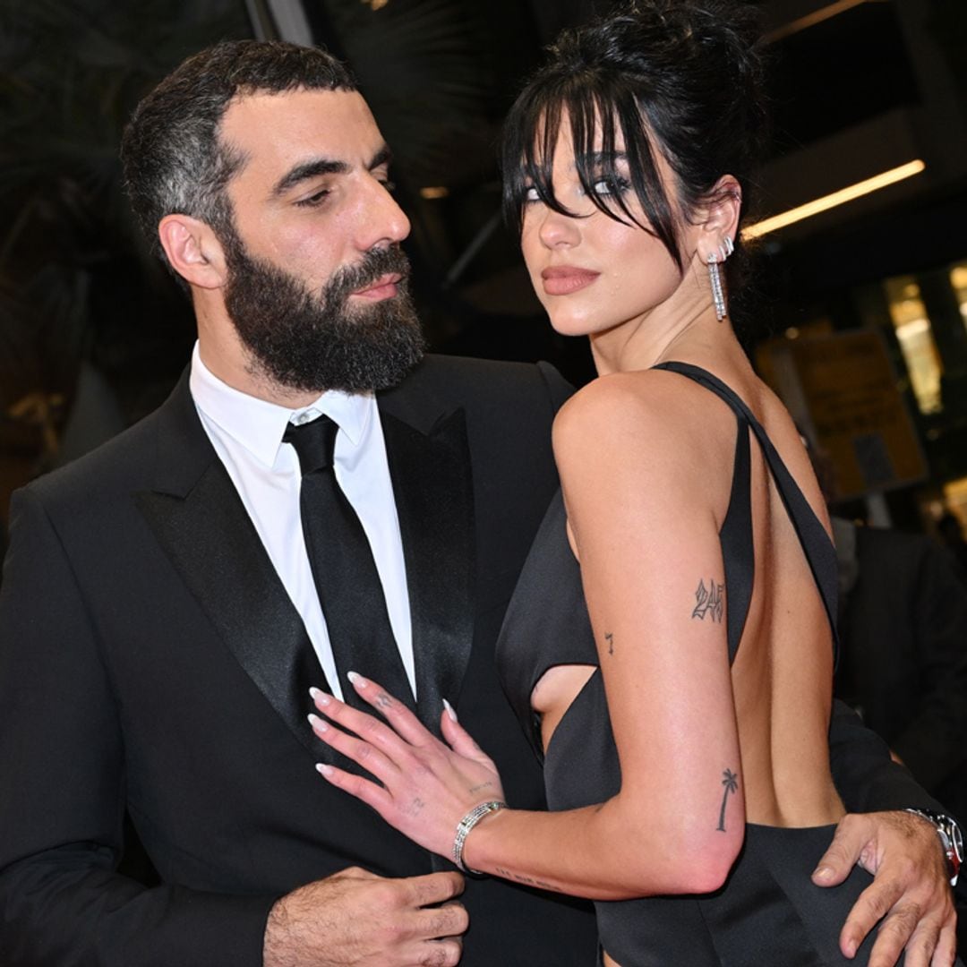 Dua Lipa confirma su relación con Romain Gavras, 14 años mayor que ella, con un espectacular posado