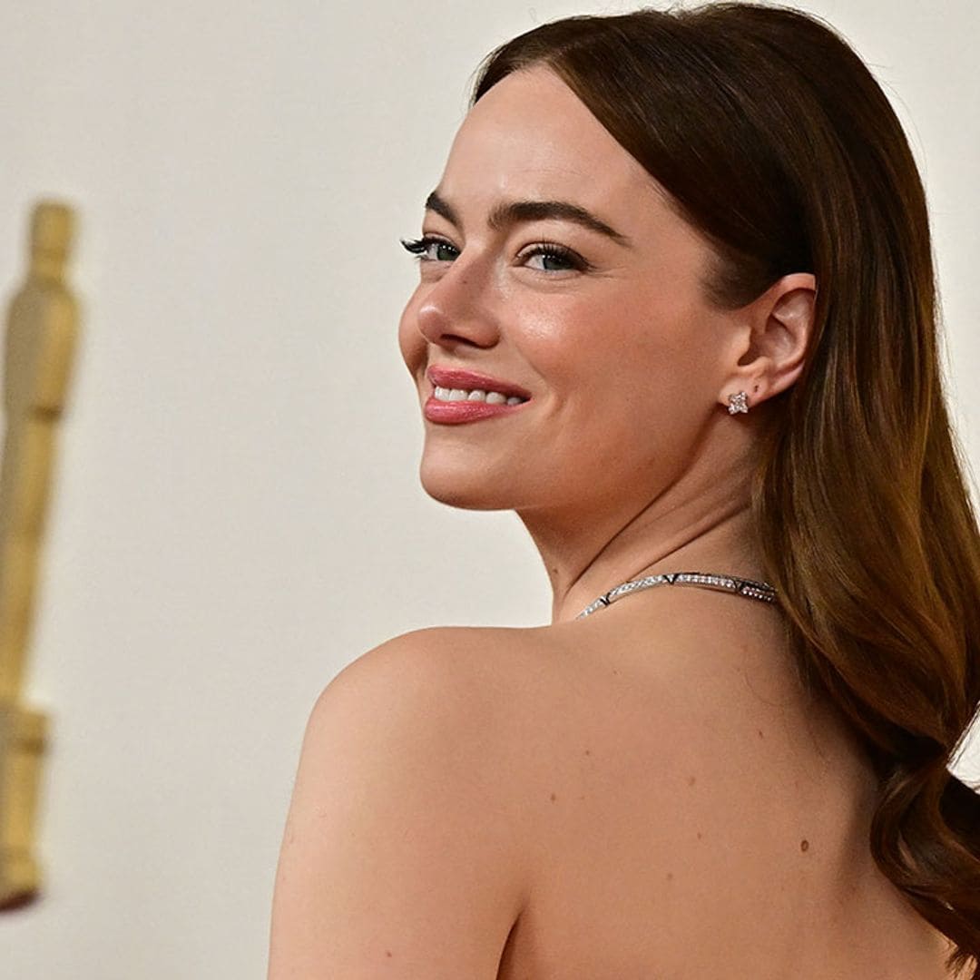 Sin mechas ni extensiones: así tienen el pelo en realidad Emma Stone, Penélope y otras estrellas