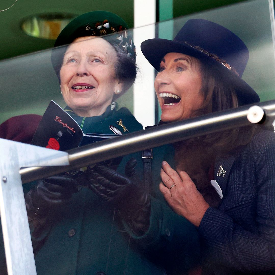 La otra 'Familia Real' británica toma posiciones: el movimiento de Carole Middleton que nadie esperaba