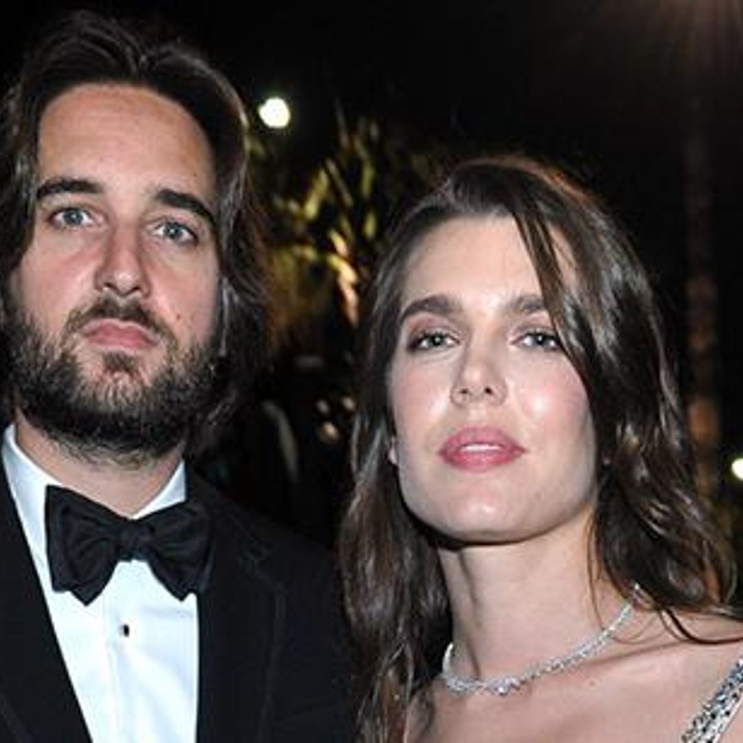 ¿Sencilla o de cuento de hadas? Así nos imaginamos la boda de Carlota Casiraghi y Dimitri Rassam