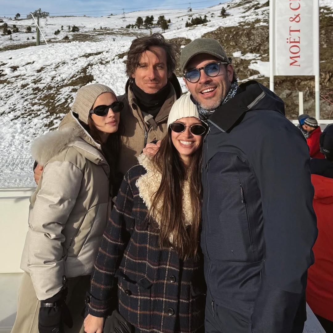 Sandra Gago y Marta Oria arrasan en Baqueira con looks coordinados para la nieve junto a Feliciano López y sus hijos