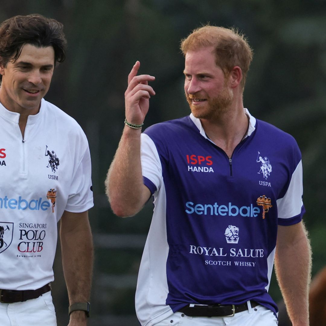 El príncipe Harry 'echa mucho de menos a Meghan Markle' en su viaje por Singapur, según su amigo Nacho Figueras