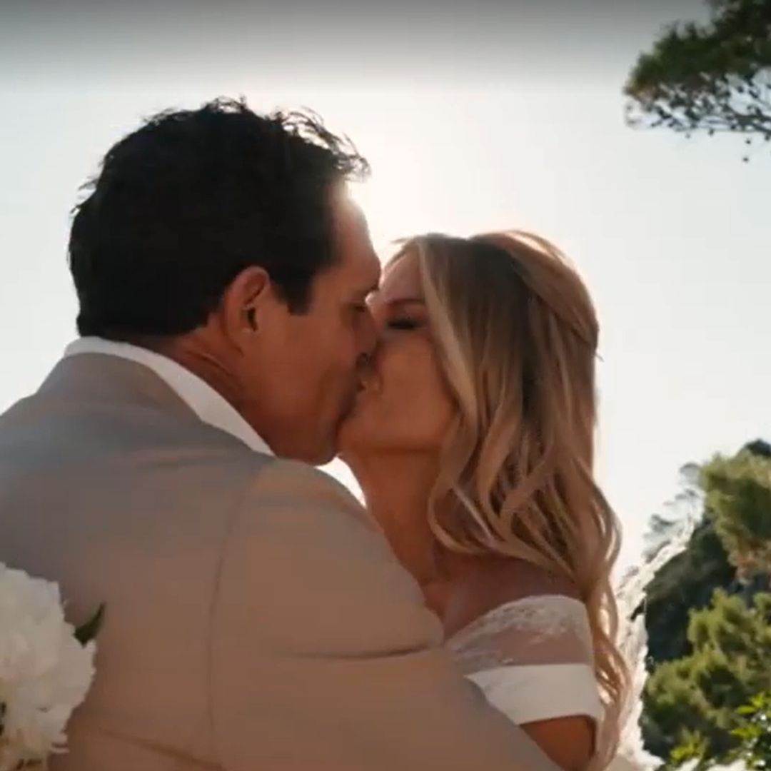 Todos los detalles de la boda de Makoke y Gonzalo Fernández en Ibiza: tres vestidos, 115 invitados y un ramo para una persona muy especial