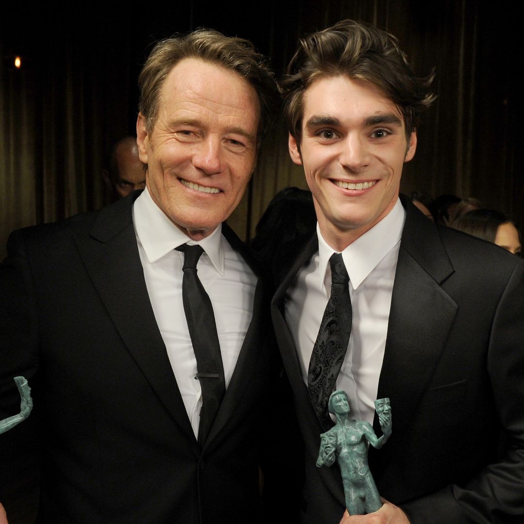 La desgarradora despedida de Bryan Cranston a RJ Mitte: "Es devastador saber que se quitó la vida. ¿Por qué?"