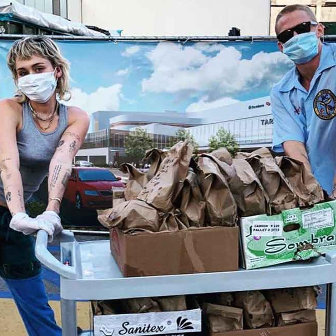 Miley Cyrus, Rita Ora, Bon Jovi... Así ayudan en la lucha contra el coronavirus