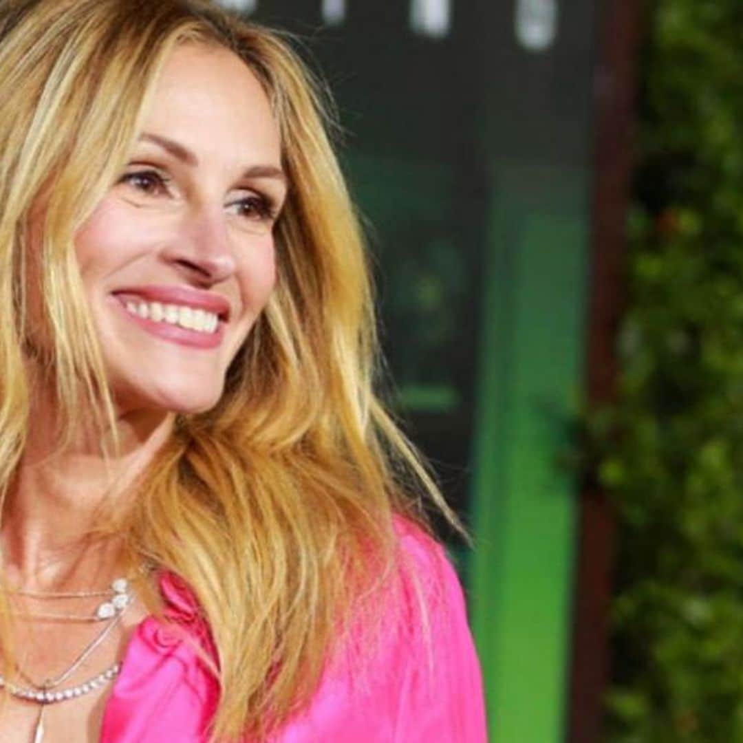 Descubre cómo blanquea sus dientes Julia Roberts