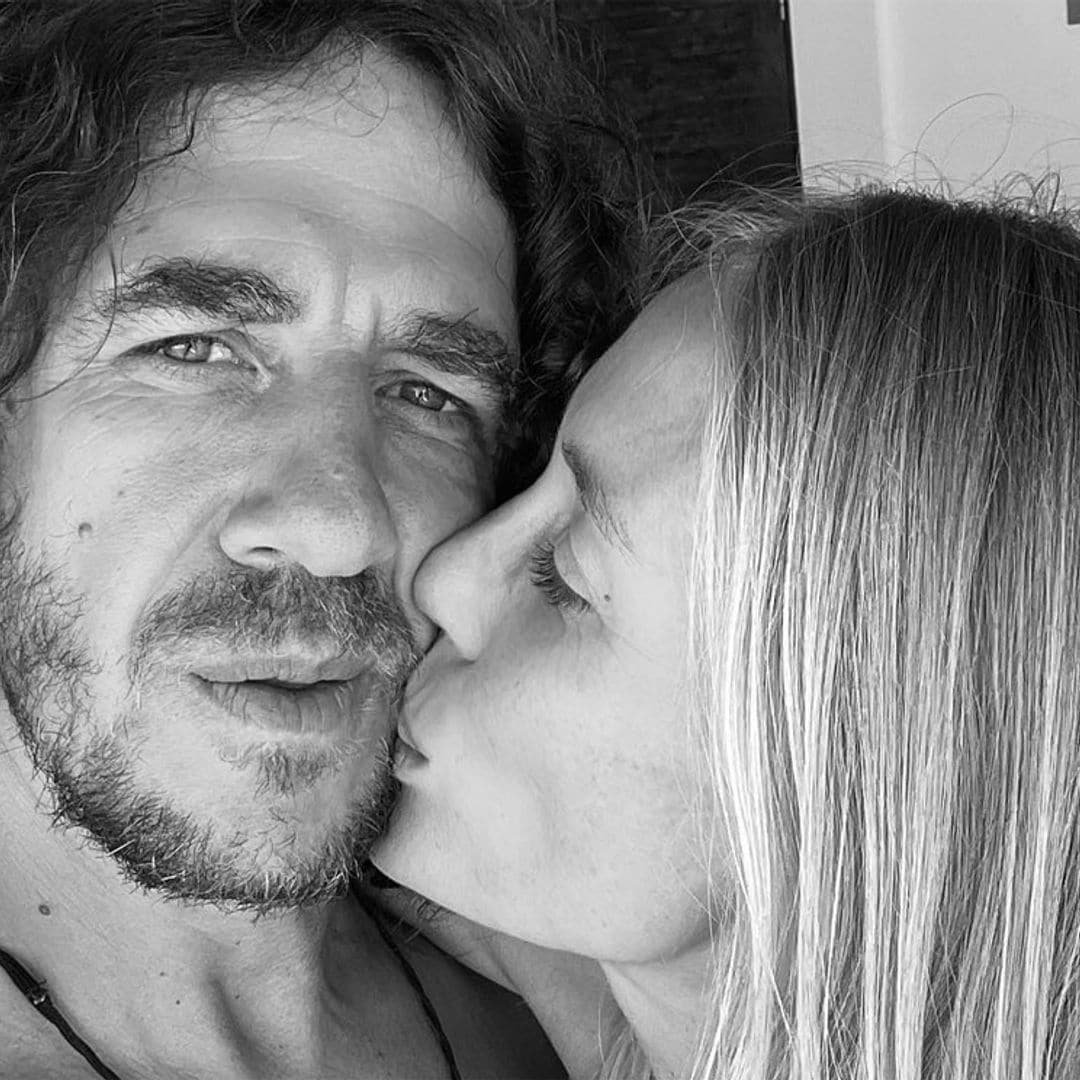 Descubrimos los exclusivos detalles del paraíso donde Carles Puyol y Vanesa Lorenzo pasan sus vacaciones