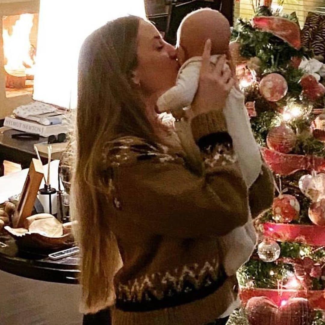 ¿A quién se parece? ¿Quiere tener más hijos? ¿Qué ha sido lo más duro de ser mamá? Marta Castro responde