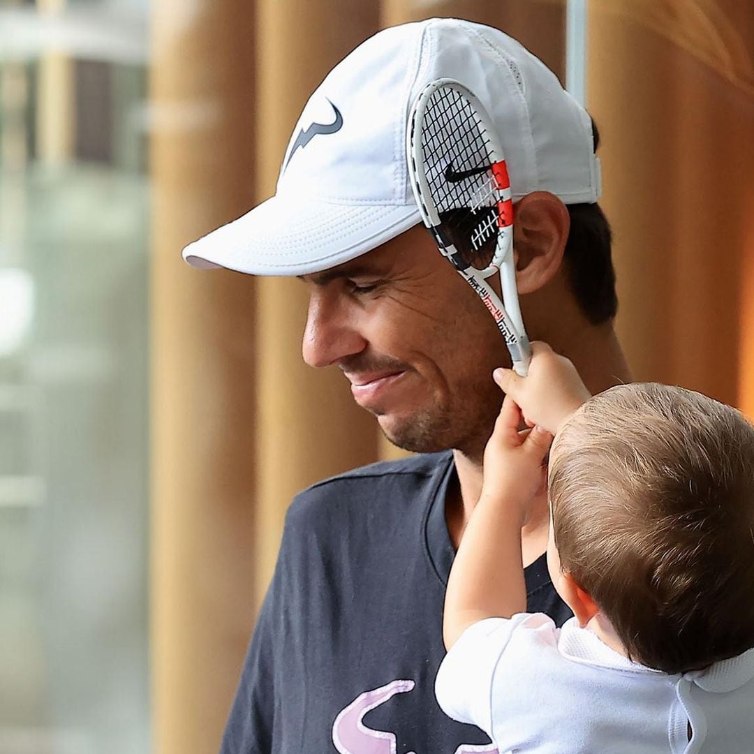 Rafa Nadal y las imágenes más tiernas de su hijo de un año que ya sigue sus pasos en el tenis
