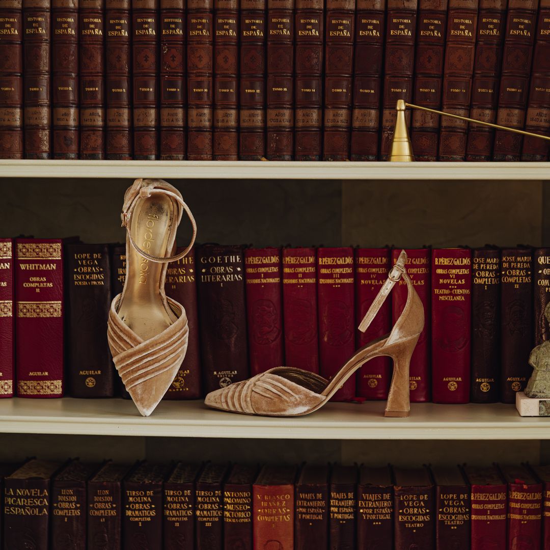 Zapatos de novia de terciopelo