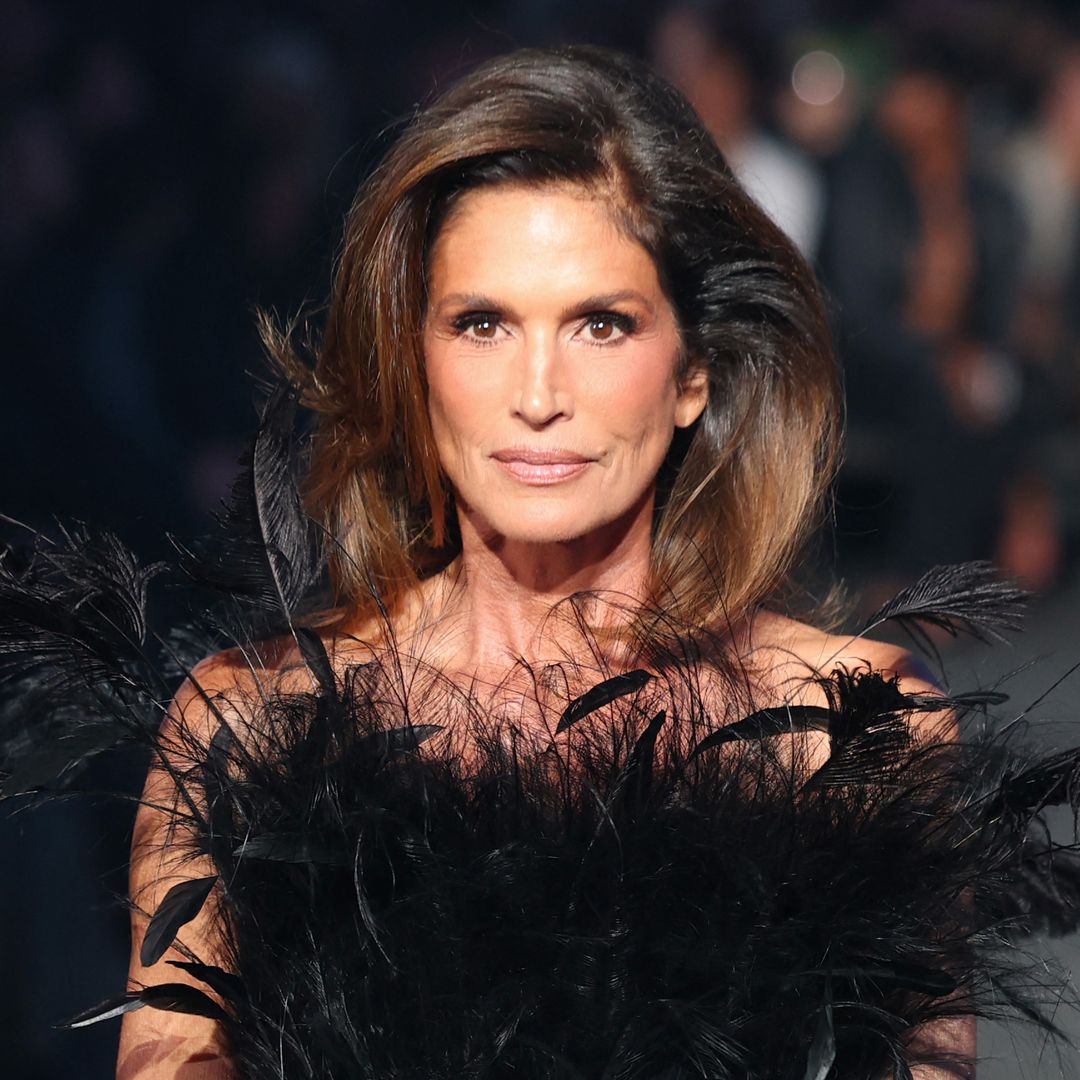ÚLTIMA HORA. Cindy Crawford rompe su silencio con una desgarradora carta tras la trágica muerte de su hijo Presley: "Tenemos más que el corazón roto"