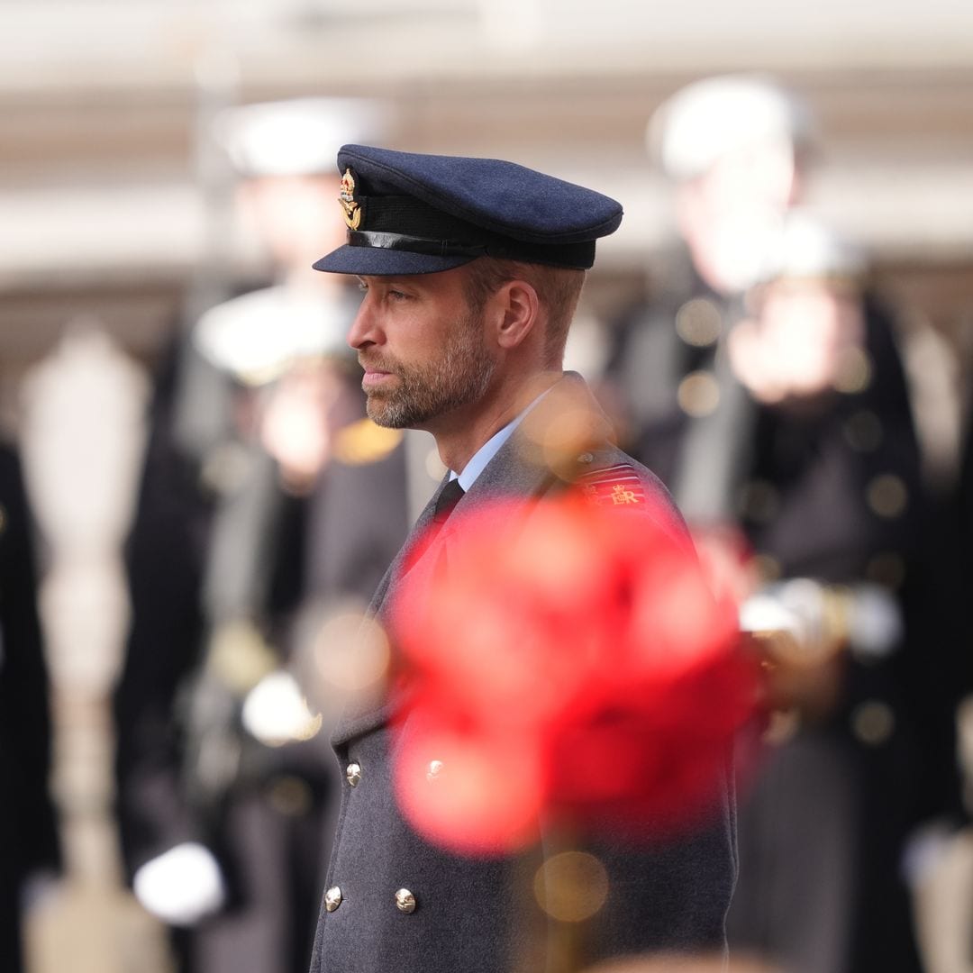 Kate y Guillermo acaparan todas las miradas en la ceremonia del Día del Recuerdo presidida por la Familia Real británica