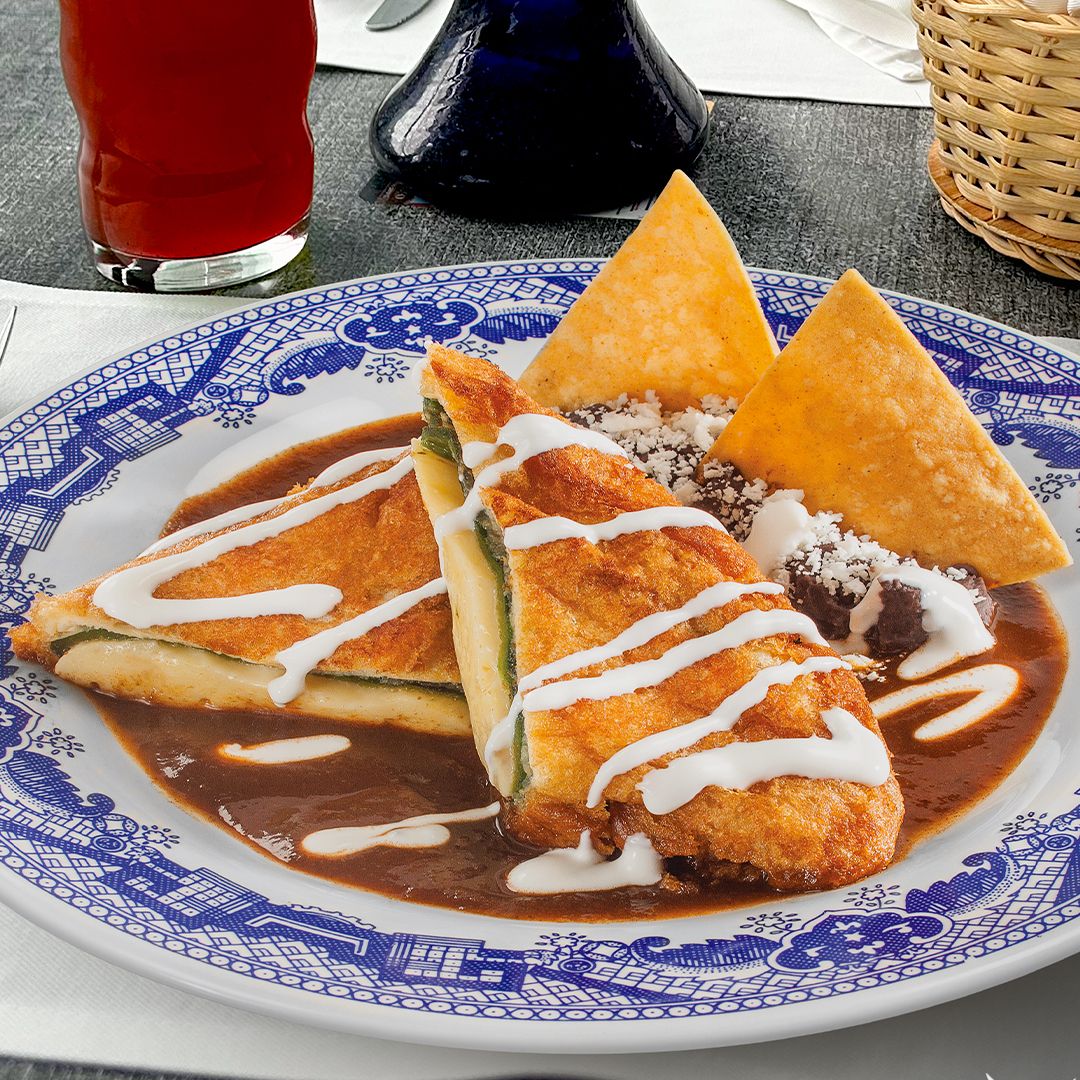 Chile Relleno de Queso Mozzarella
