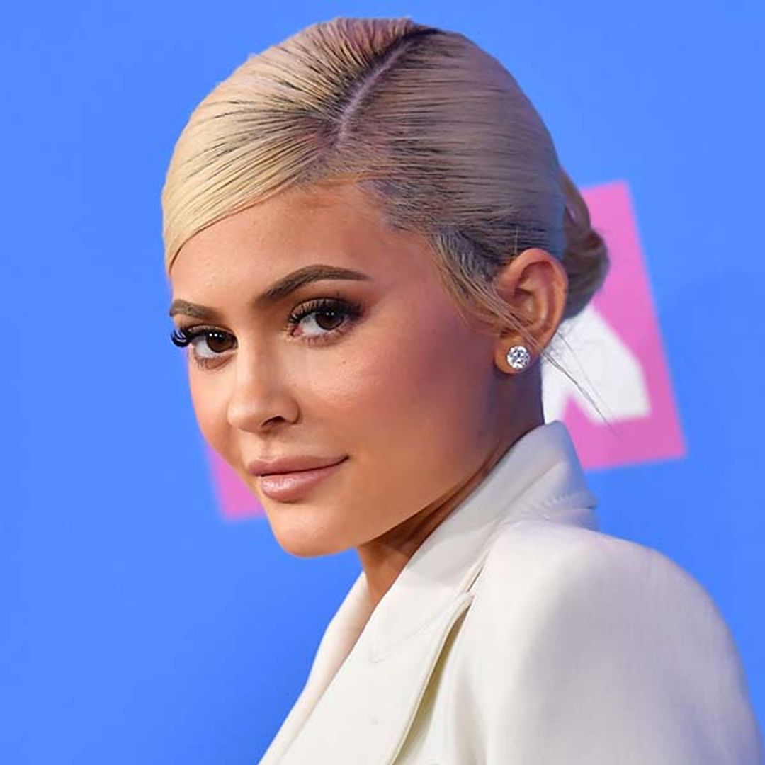 El truco exprés de Kylie Jenner con el que llevar 'smokey eyes' también de día