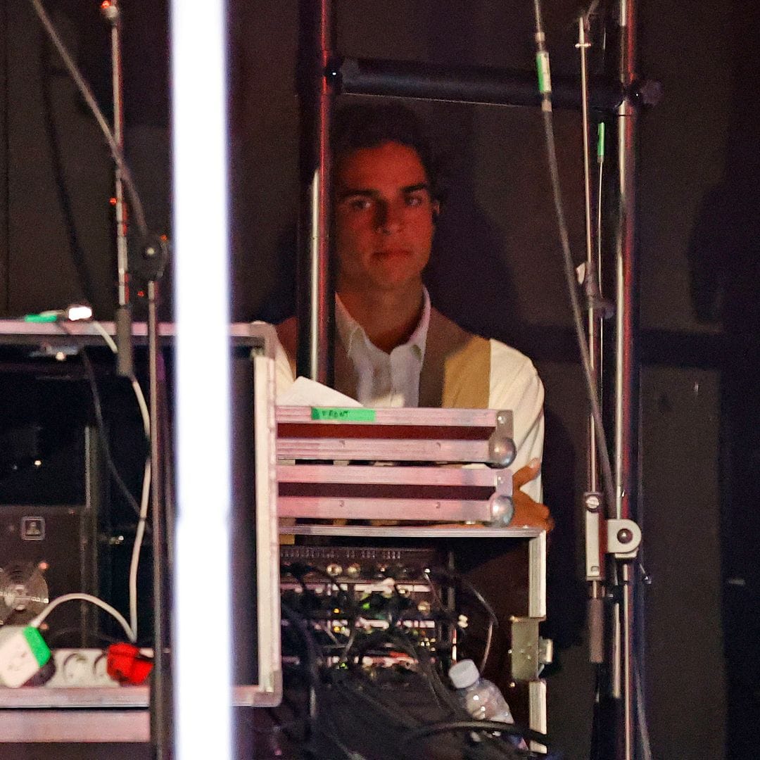Así fue la noche en la que Pedro Antonio Lazaga, el hijo de Rosario Flores, brilló junto a su madre en el escenario