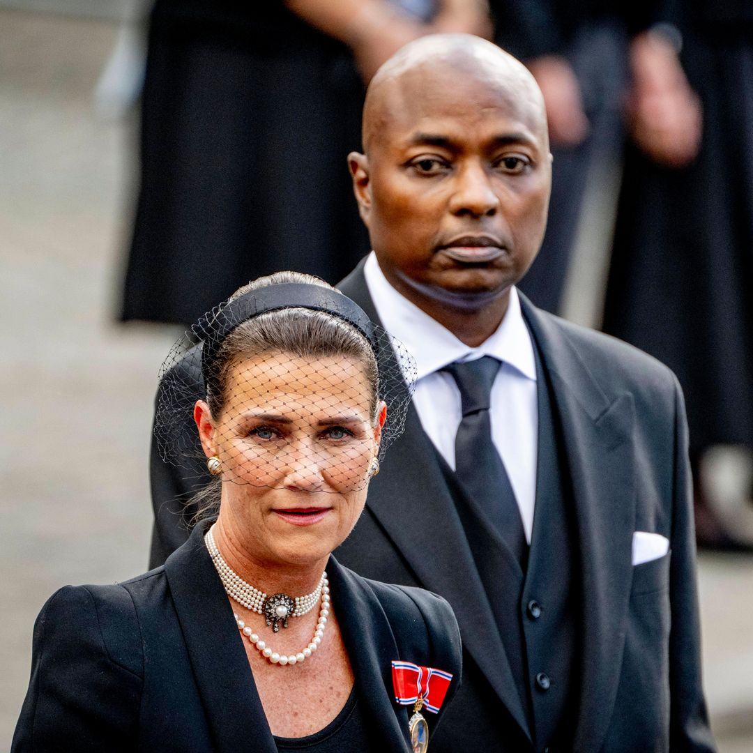 Durek Verrett, marido de Marta Luisa de Noruega, se despide de su "querida tía Astrid" con una conmovedora carta