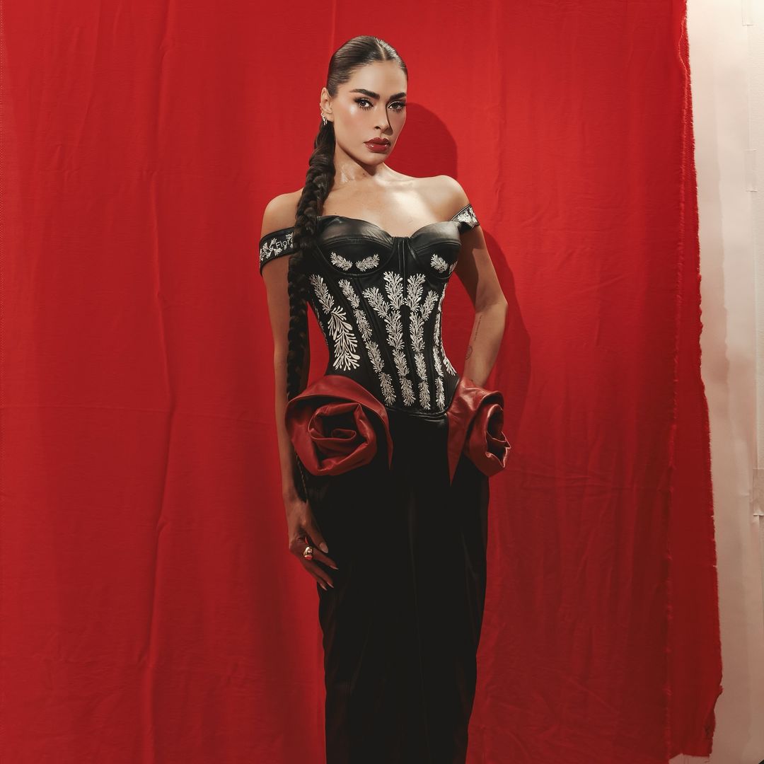 Galilea Montijo rinde un homenaje a su natal Guadalajara con un fascinante vestido charro